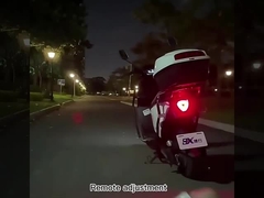 Luce per l'atmosfera all'interno dell'auto