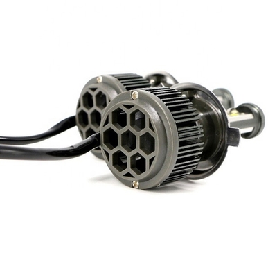 I fari antinebbia H4 H7 9005 9006 hanno condotto le lampadine per luminoso eccellente delle automobili V16