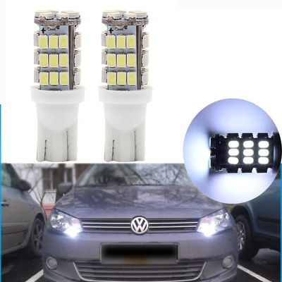 Dentro la lampada interna di larghezza delle lampadine 12v dei fari dell'automobile T10 3014 42SDM