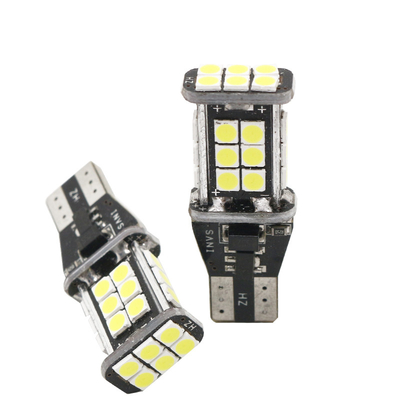 Il faro 12V di T15 3030 24SMD Canbus LED evidenzia l'inversione della luce dell'angolo dell'automobile