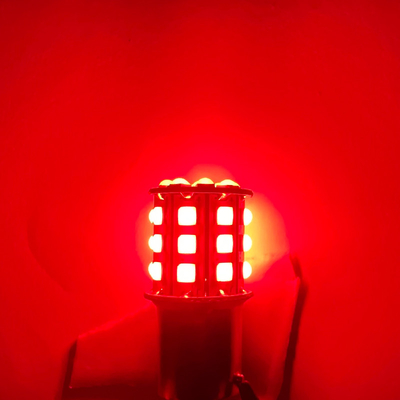 Segnali di svolta LED bianchi di lunga durata per auto 12V Corpo in lega di alluminio Bianco Giallo Rosso 3030 33SMD