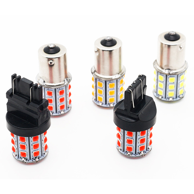 Segnali di svolta LED bianchi di lunga durata per auto 12V Corpo in lega di alluminio Bianco Giallo Rosso 3030 33SMD