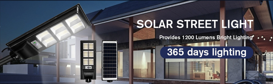 Un'iluminazione pubblica solare da 120 watt per resistenza bianca IP65 dell'inondazione di luce del giorno all'aperto 5000K impermeabile